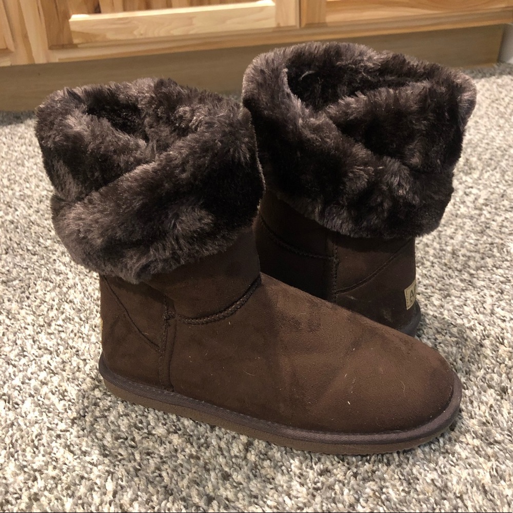Sz 9 Après by Lamo Wrap Cuff Boot